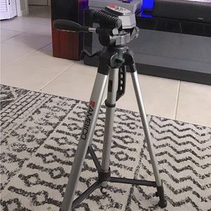 Ambico Tripod